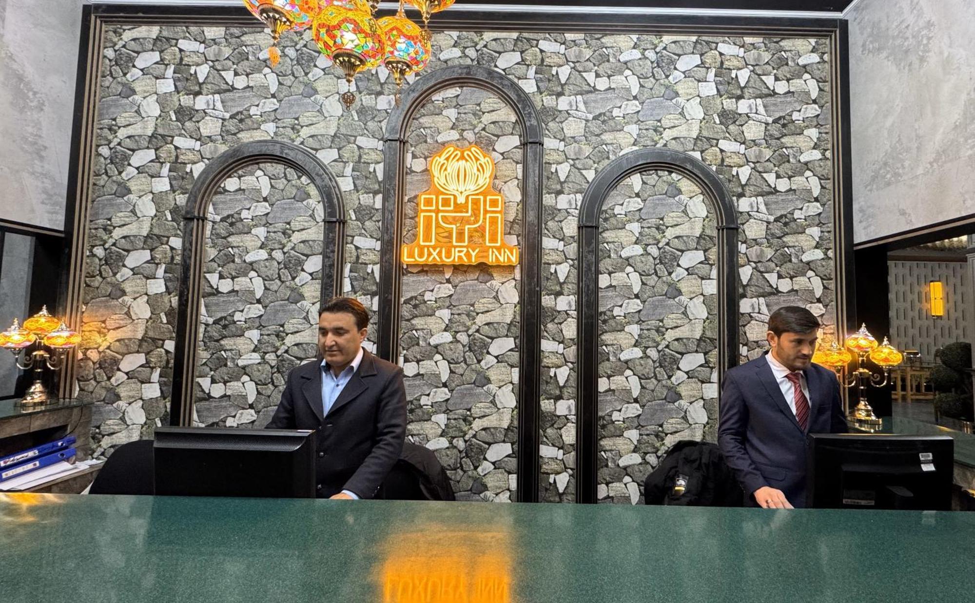 Iyi Luxury Inn Swat Saidu Sharif Экстерьер фото