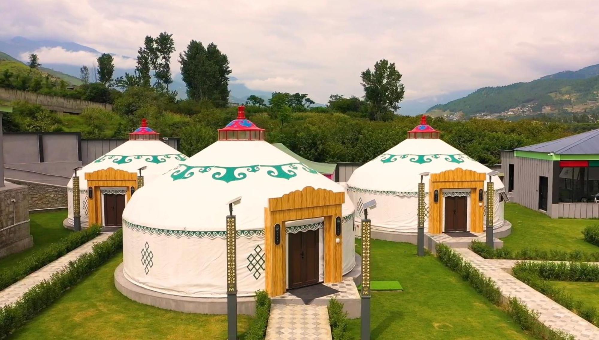 Iyi Luxury Inn Swat Saidu Sharif Экстерьер фото